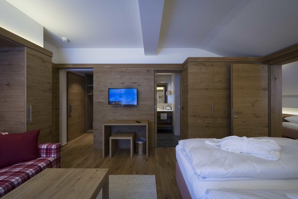 Hotel Garni Panorama Lech am Arlberg Pokoj fotografie