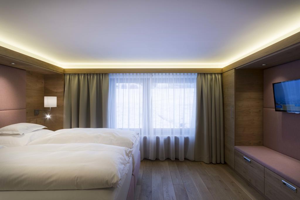Hotel Garni Panorama Lech am Arlberg Pokoj fotografie